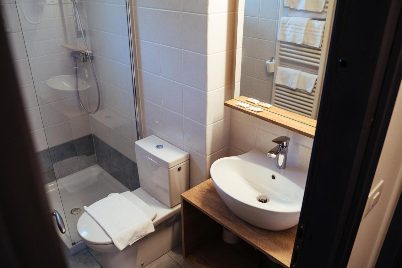 Hotel Buzinel Estate Dobrovo Zewnętrze zdjęcie